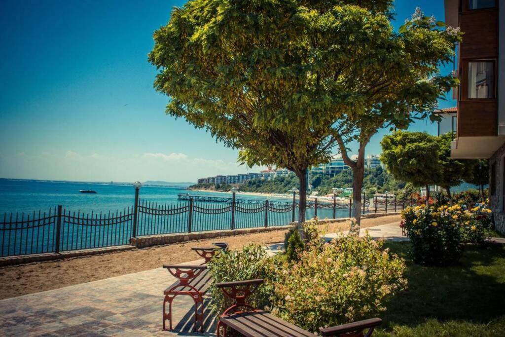 Messambria Fort Beach - Premium Apartments Elenite Εξωτερικό φωτογραφία
